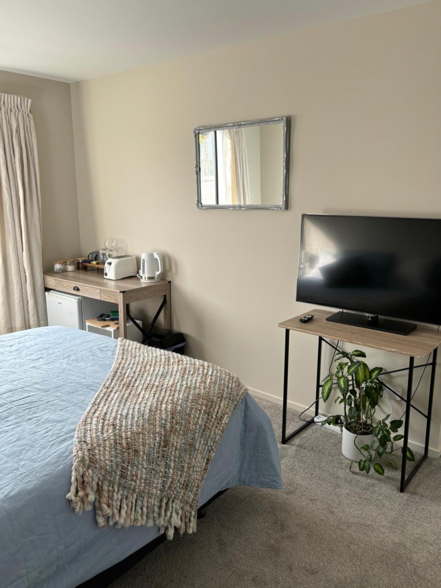 Apartamento Comfort In Northlake Wanaka Exterior foto